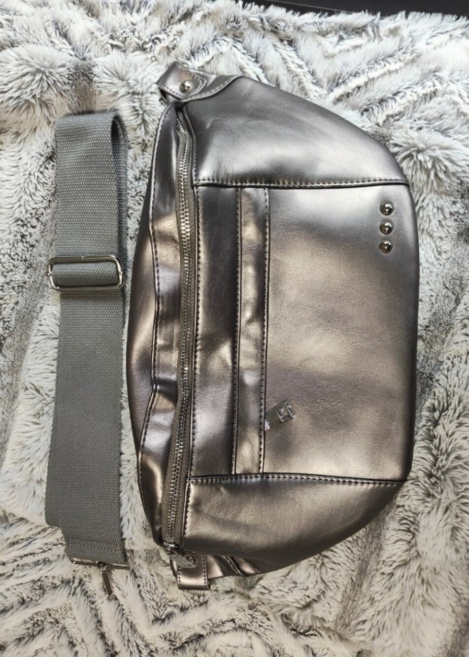 Metallic Silver Oversized Bump Bag
